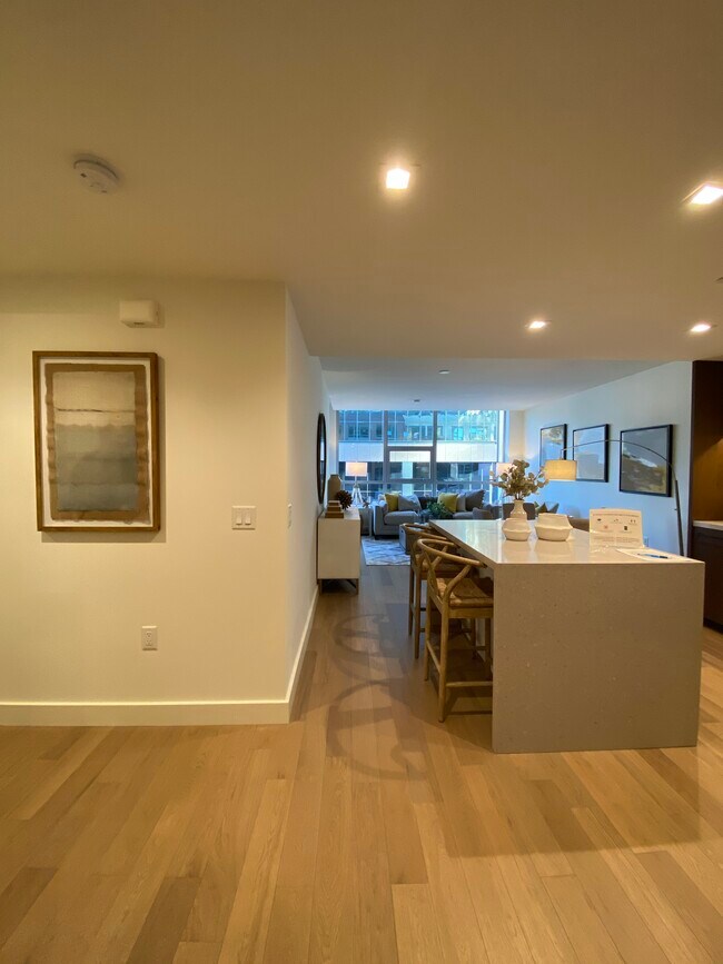 Building Photo - 1388 Kettner Blvd