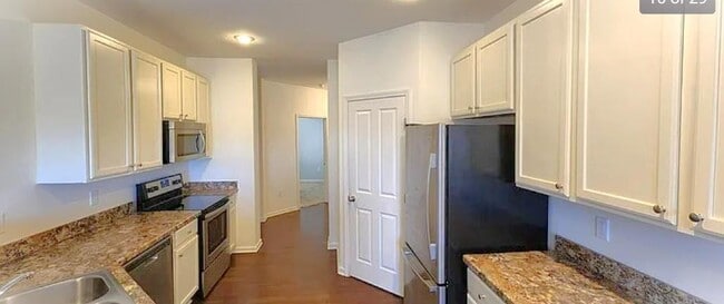 Building Photo - 6815 Kinsale Ln