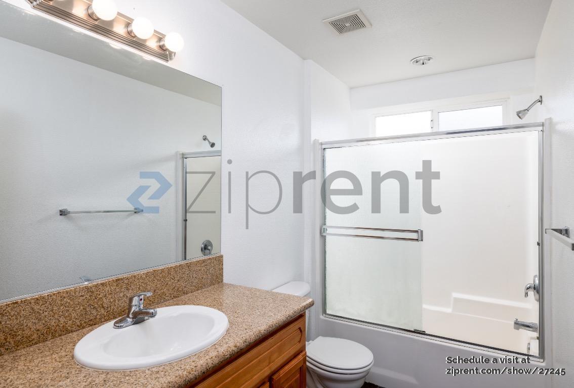 Building Photo - 16201 Viho Rd