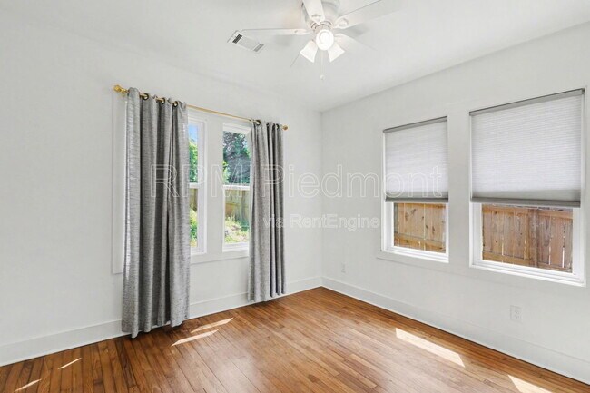 Building Photo - 1326 Blvd Lorraine SW