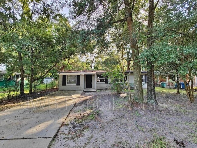 Primary Photo - 9053 7th Ave