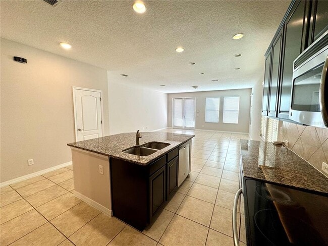 Building Photo - 7448 Leighside Dr