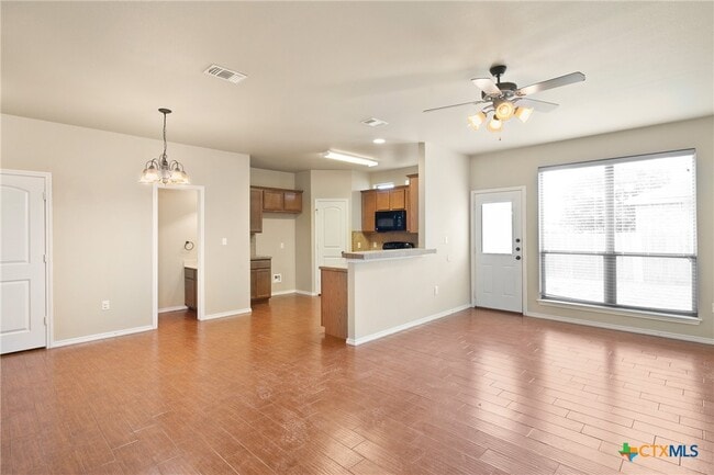 Building Photo - 314 Rosalie Dr