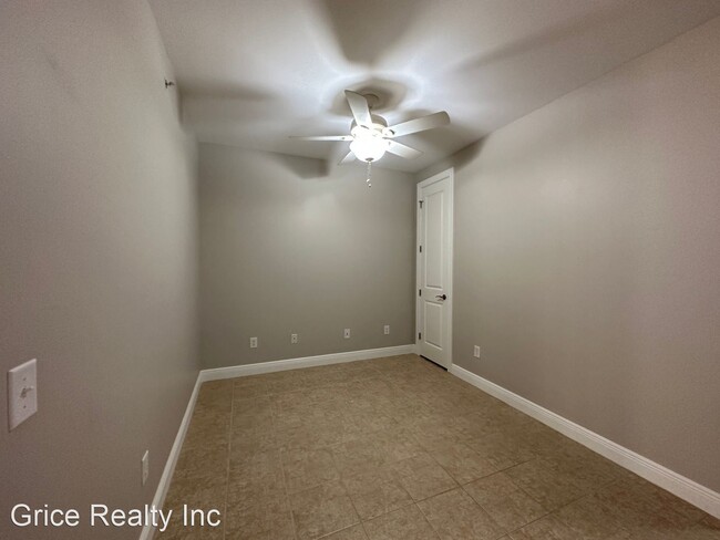 Building Photo - 2 br, 2 bath House - 8010 Via Sardina Way ...