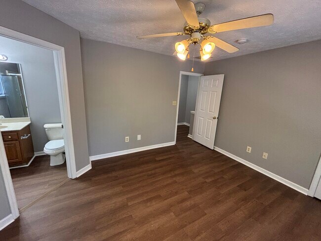 Building Photo - 2740 Hayden Park Ln