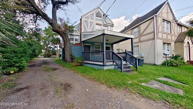 Building Photo - 2671 Forbes St