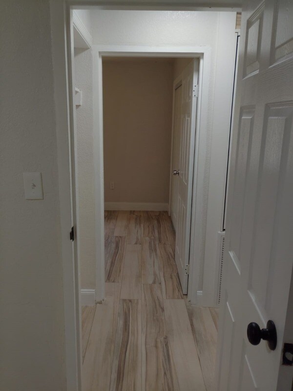Building Photo - 2122 Mara Ct
