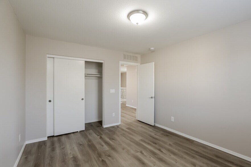 Building Photo - 2671 N 73rd Glen