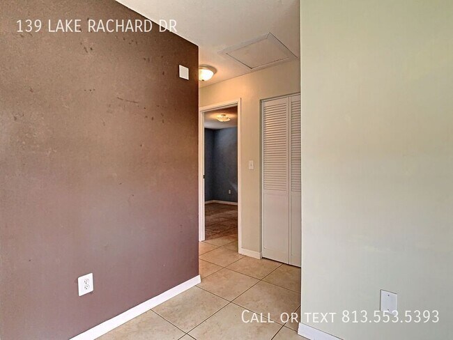 Building Photo - 139 Lake Rachard Dr