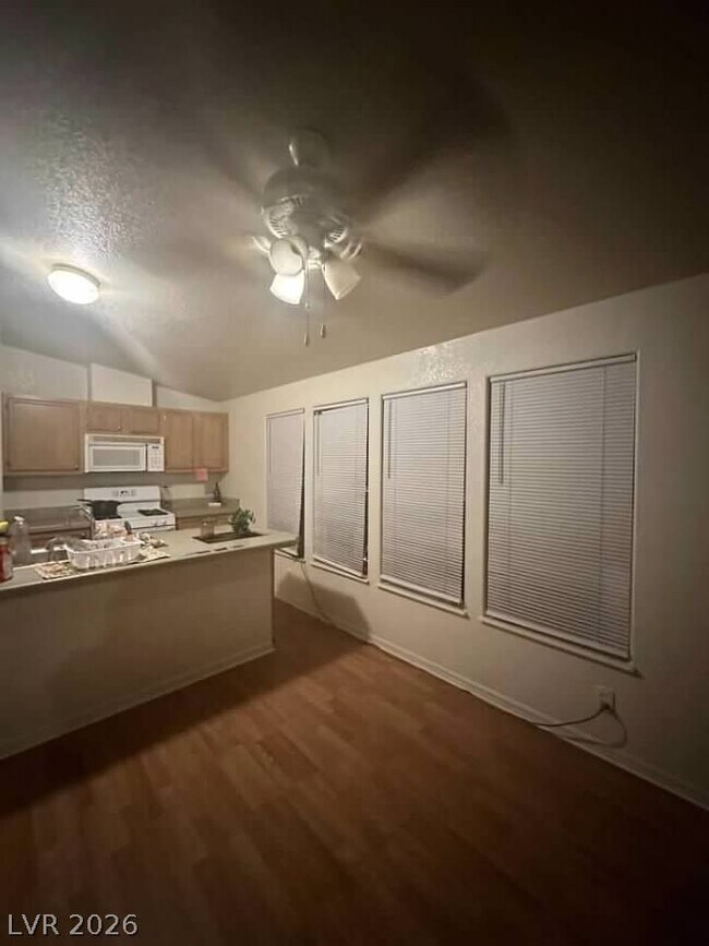 Building Photo - 3560 Estes Park Dr