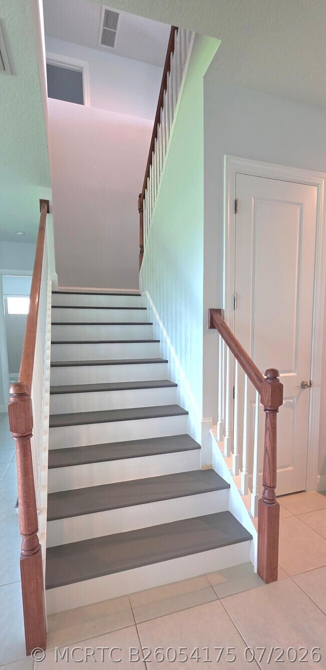 Building Photo - 12550 Nautilus Cir