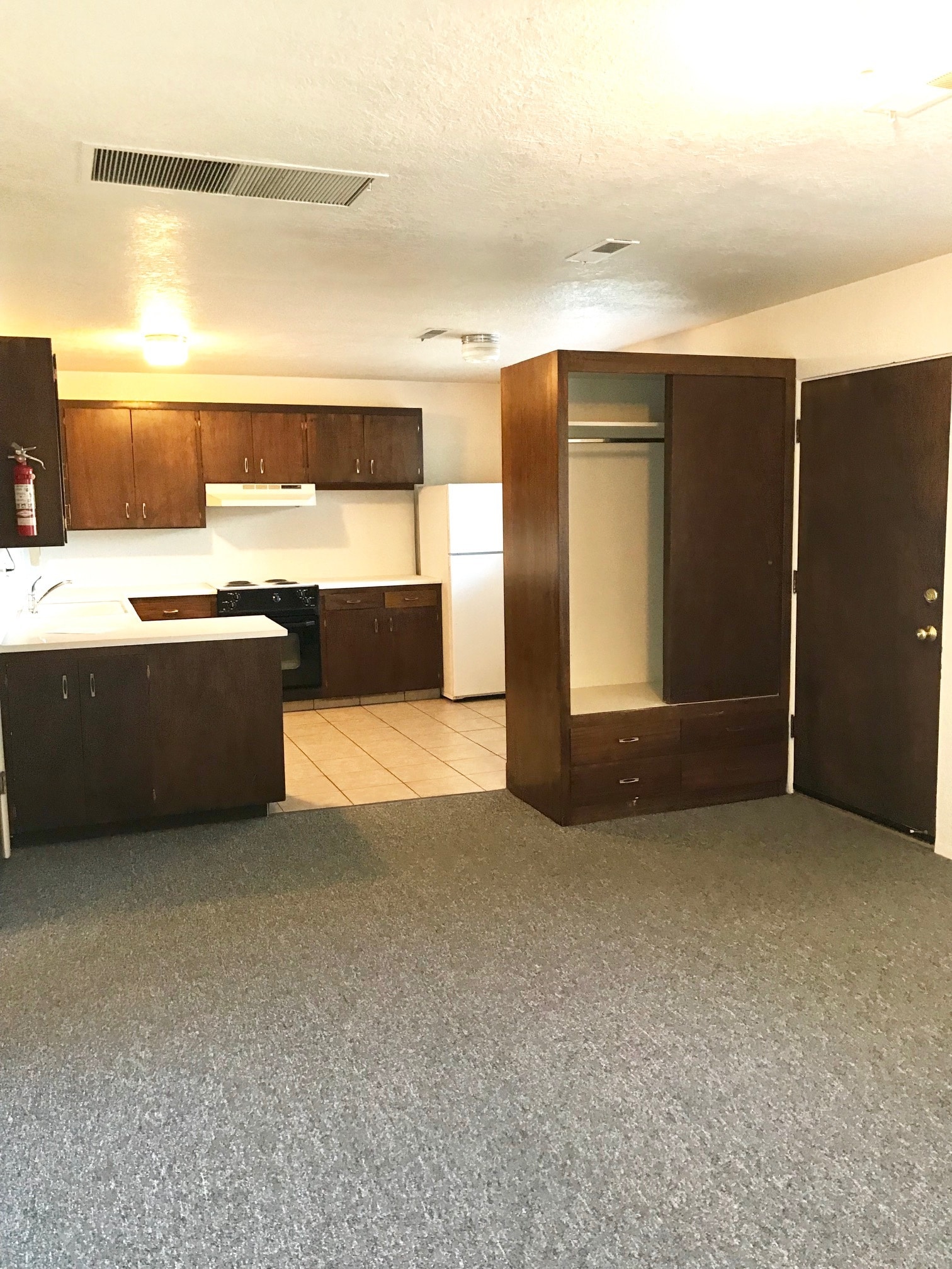 Building Photo - 80 N 200 E