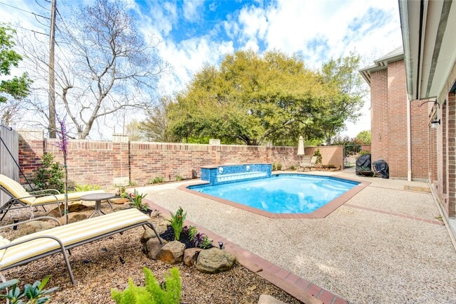 Building Photo - 13915 Aspen Cove Ct