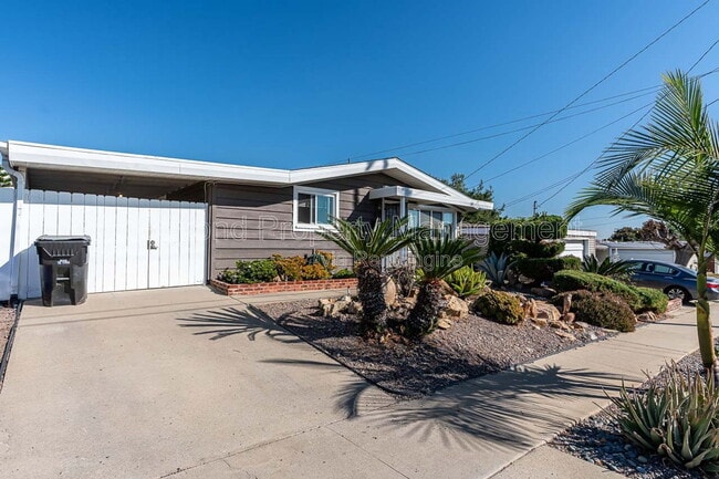 Building Photo - 3443 Lockwood Dr