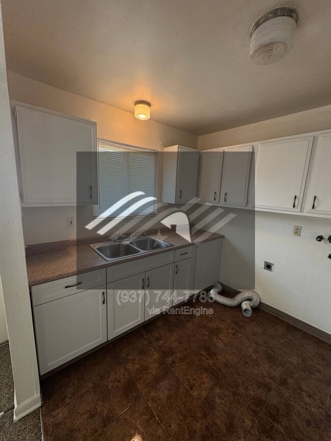 Building Photo - 471 Ginger Pl