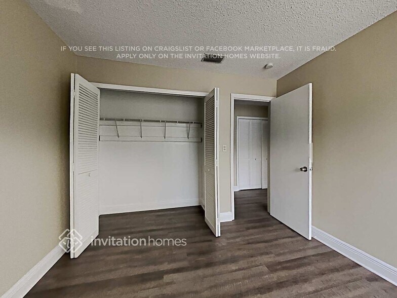 Building Photo - 14233 SW 103rd Terrace