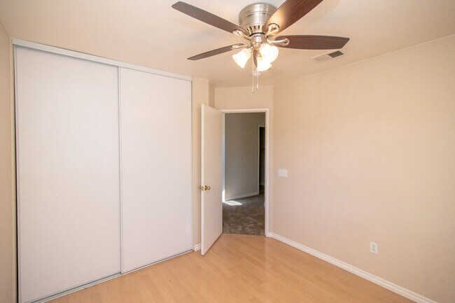 Building Photo - Warm and Inviting 3-Bedroom Home in the Heart of Menifee