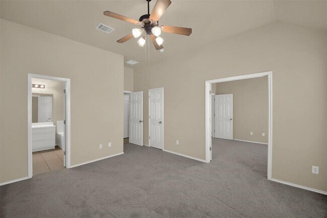 Building Photo - 11017 Casitas Dr