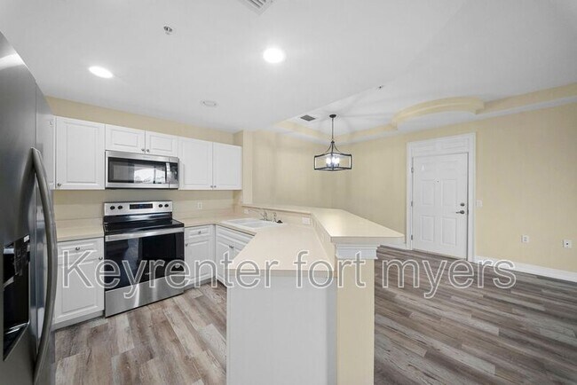 Building Photo - 3940 Pomodoro Cir