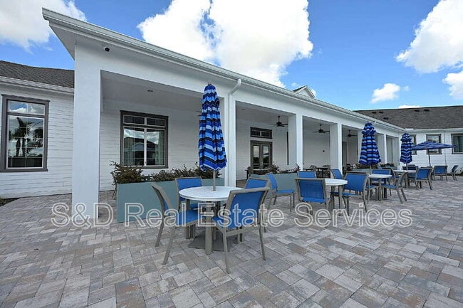 Building Photo - 5507 Freesia Dr