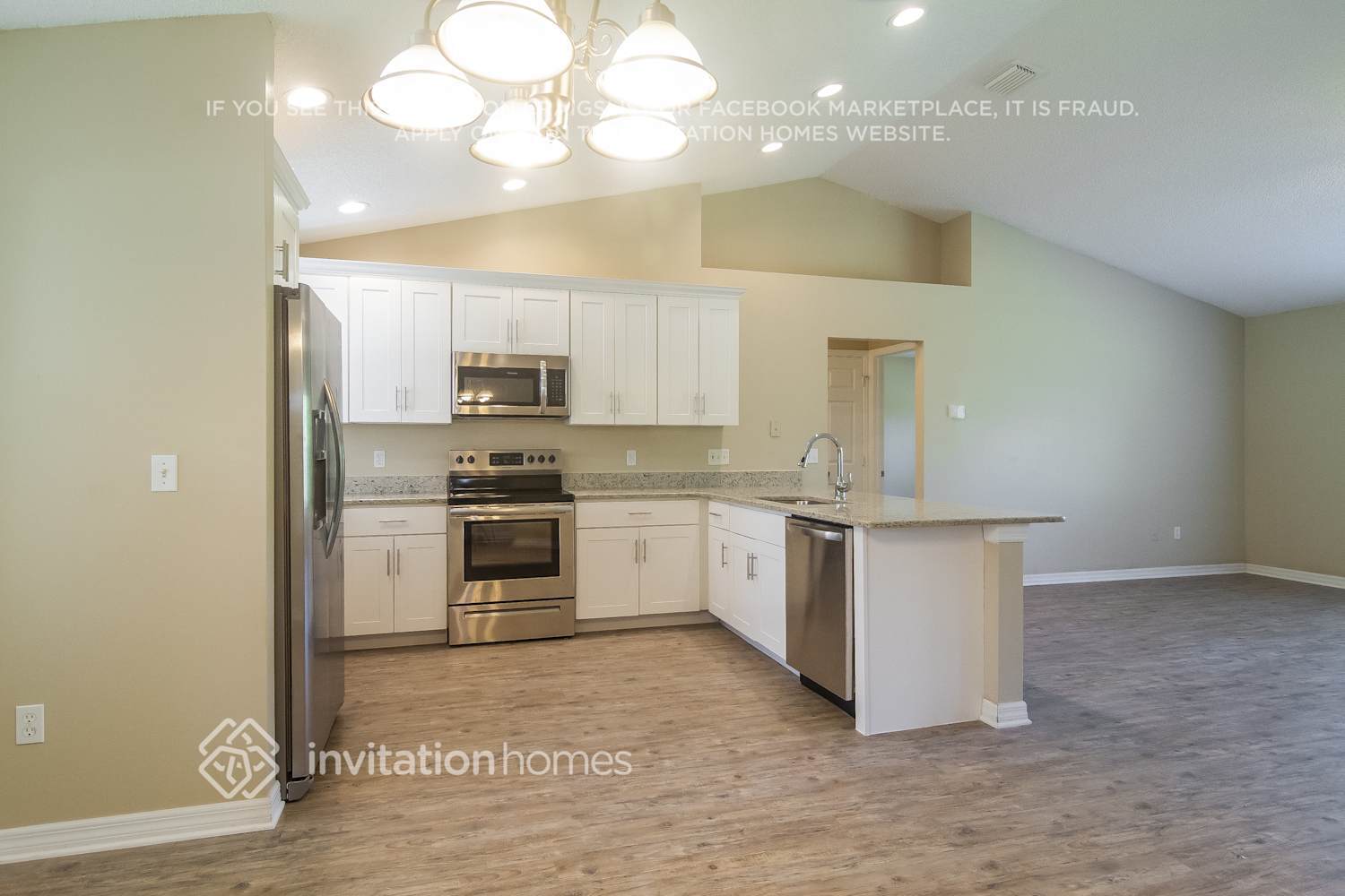 Building Photo - 1711 Whitman Dr