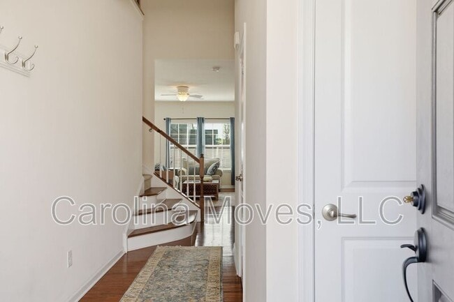 Building Photo - 126 Middleby Way