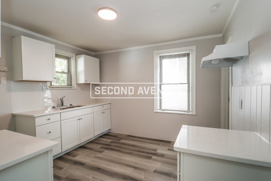 Building Photo - 1607 Minion Ave