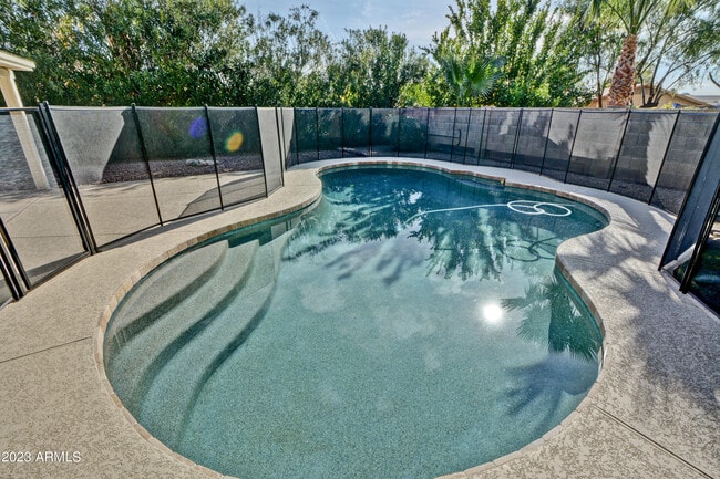 Building Photo - 6747 E Aire Libre Ln