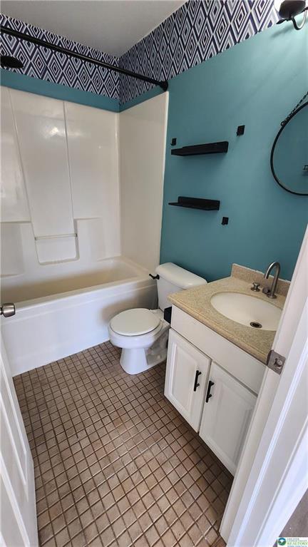 Building Photo - 2285 Juniper Dr