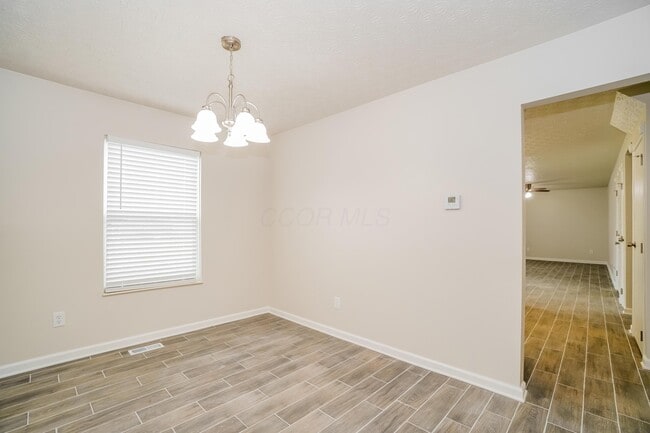 Building Photo - 3183 Innisbrook Ct