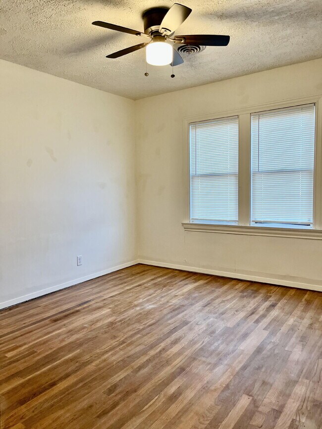 Building Photo - 2201 28th St