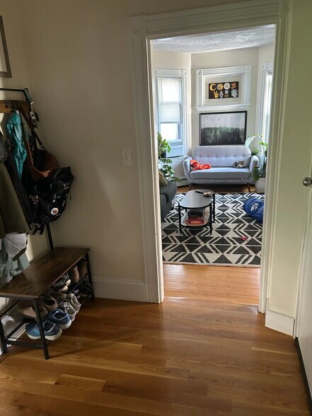 Building Photo - 30 Egleston St