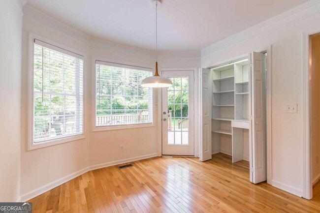 Building Photo - 2820 Hosea L Williams Dr NE