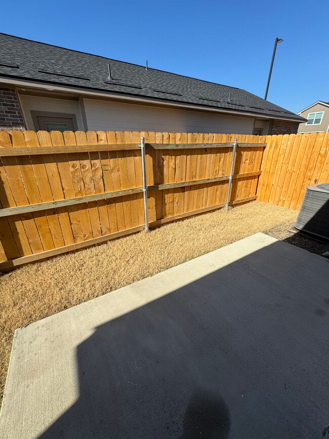 Building Photo - 445 Elevon Pkwy