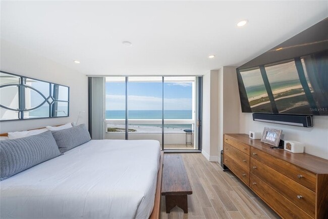 Building Photo - 5400 Ocean Blvd