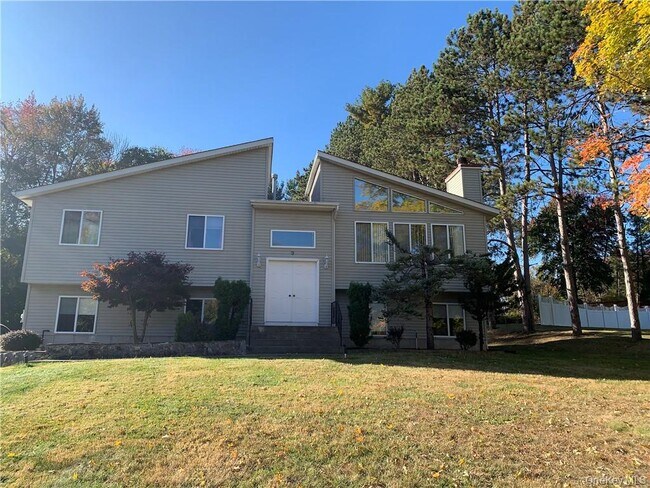 Primary Photo - 3 Rella Dr