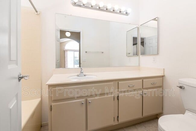Building Photo - 31276 Corte Talvera