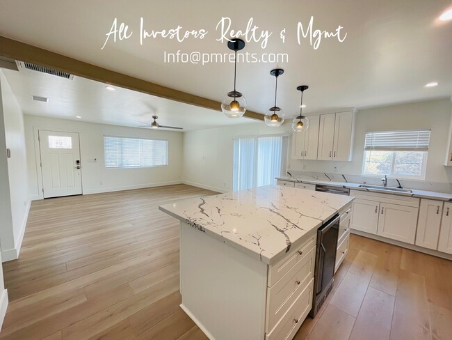 Building Photo - 15715 Zeigler Ct