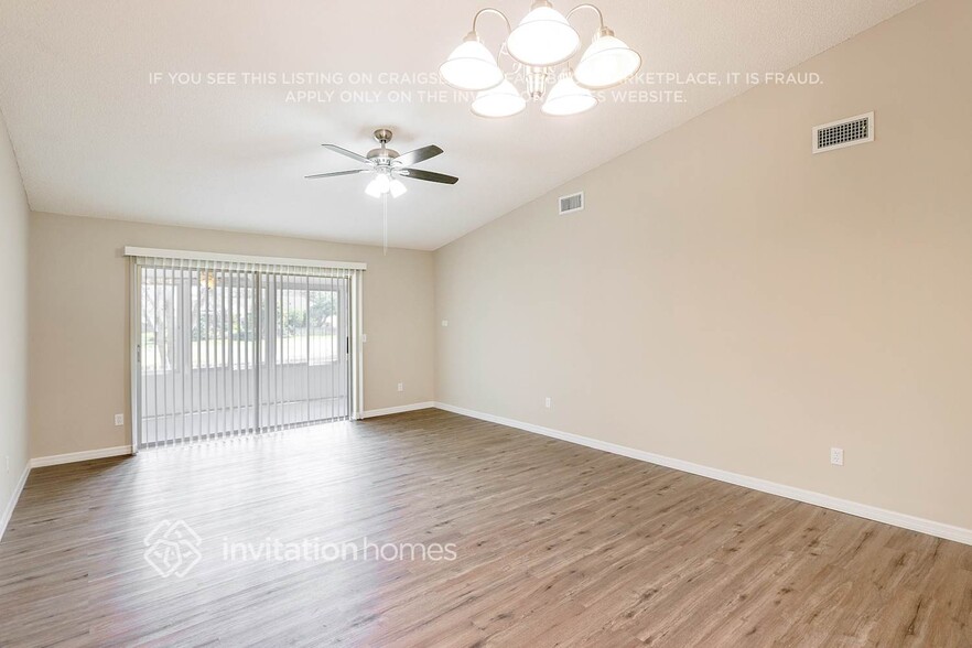 Building Photo - 1600 Cobbler Dr