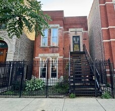 Building Photo - 1012 S Oakley Blvd