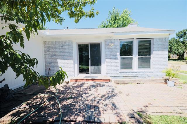 Building Photo - 991 Redcedar Way Dr