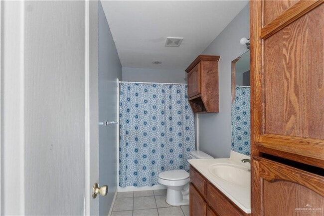 Building Photo - 705 O Hare Dr