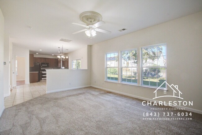 Building Photo - 156 Red Leaf Blvd