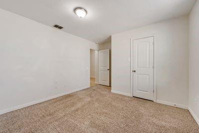 Building Photo - 815 Evergreen St