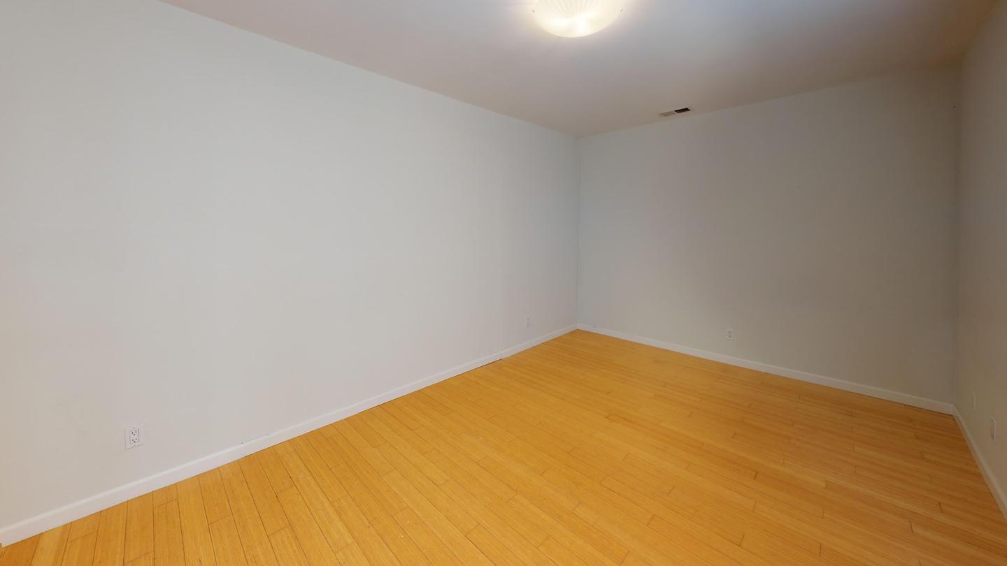 Building Photo - 3272 Hannah St