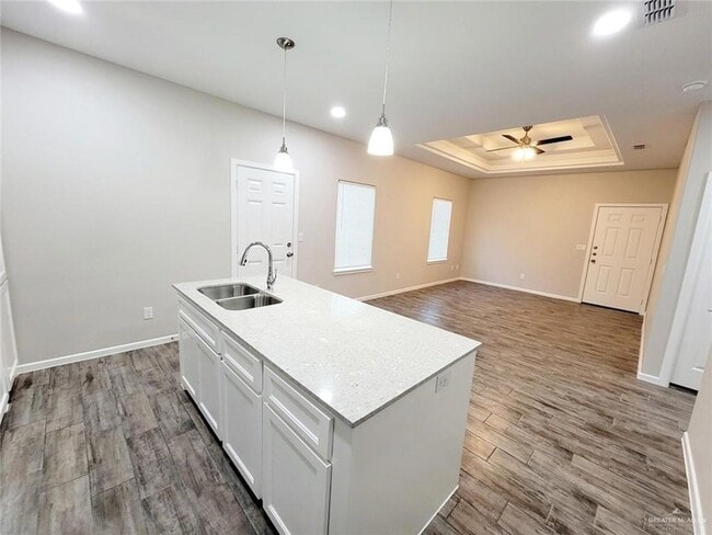 Building Photo - 1308 Vani Dr