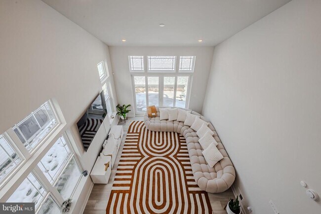 Building Photo - 34238 Graham Cir