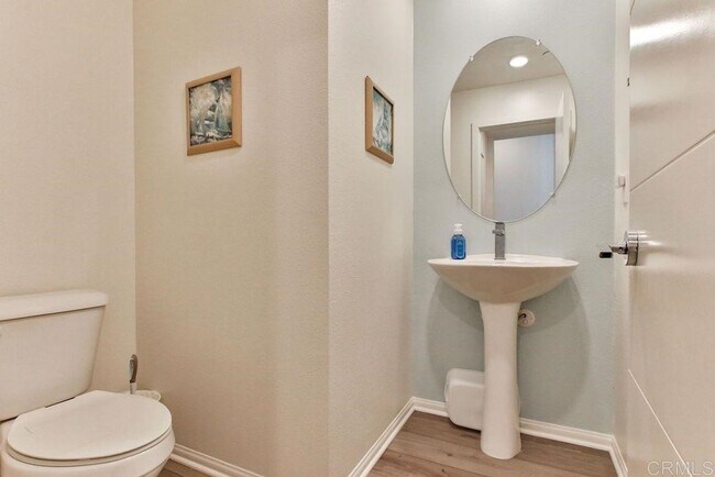 Building Photo - Newer 3 Bedroom Townhouse Near Otay Ranch ...