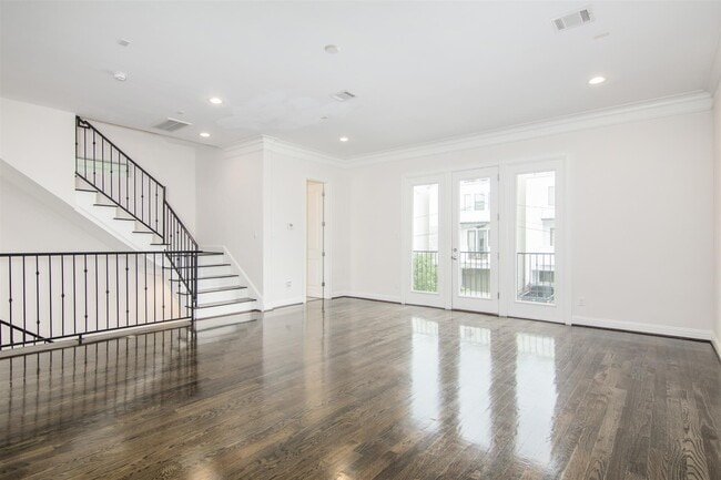Building Photo - 1508 Johnson St