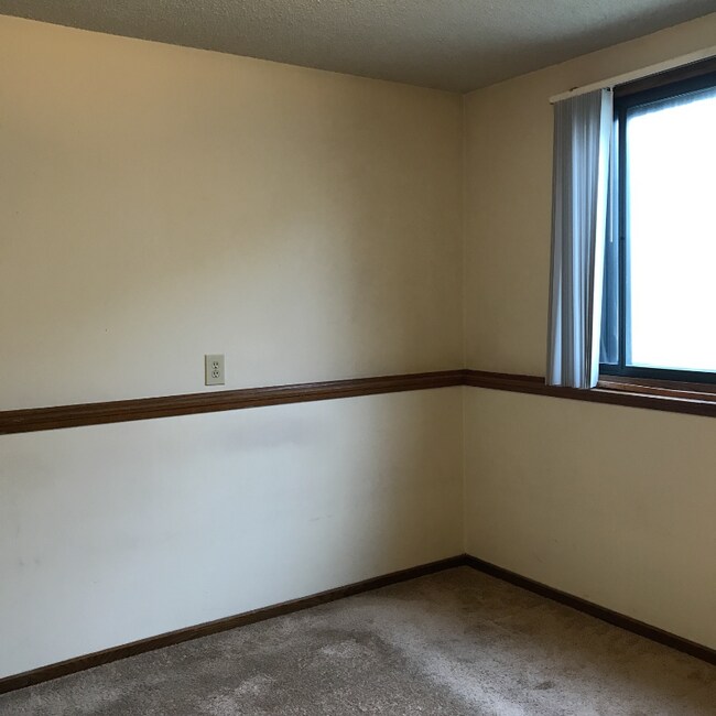 Building Photo - 1921 19th St NW